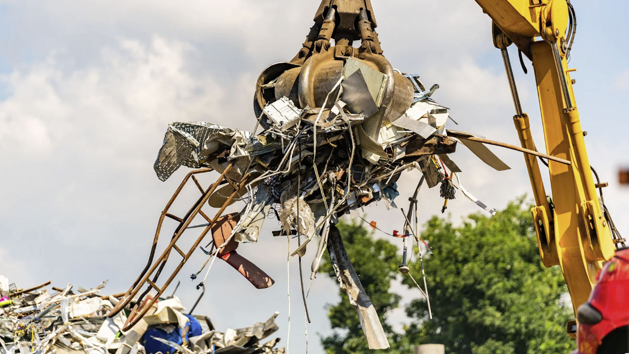 Industrial Scrap Buyer in Dammam