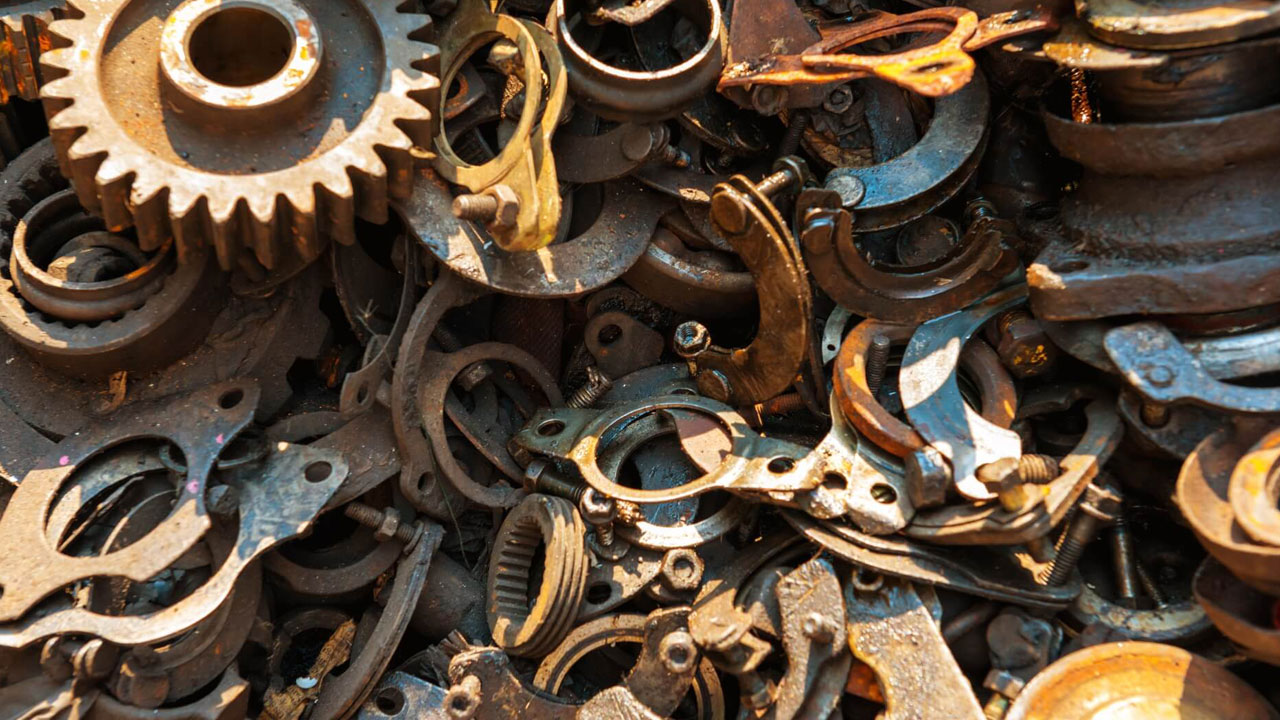 Metal Scrap Buyer in Dammam